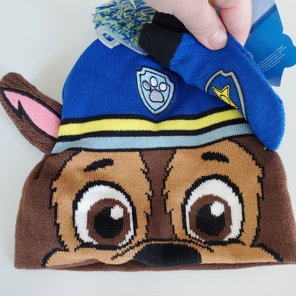 Nickelodeon PAW Patrol beanie and mittens set NWT - Picture 2 of 10